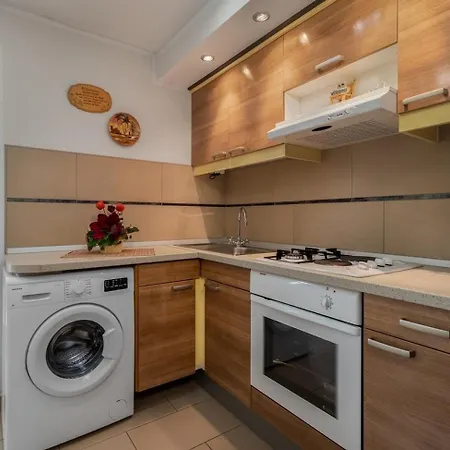 Dom wakacyjny Family Friendly House With A Swimming Pool Jadranovo, Crikvenica - 22273 *