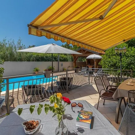 Family Friendly House With A Swimming Pool Jadranovo, Crikvenica - 22273 Dom wakacyjny *